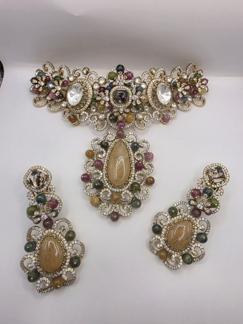 Sabyasachi Inspired Collar Style Necklace Set