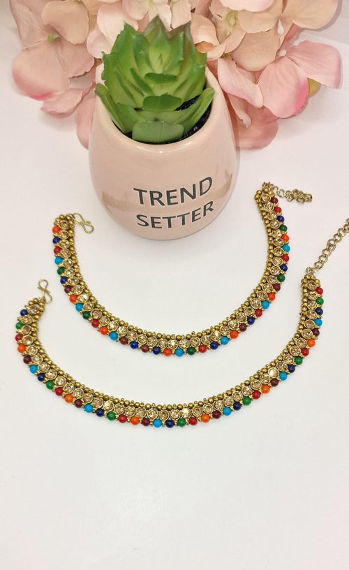 Pair of Sleek Anklets