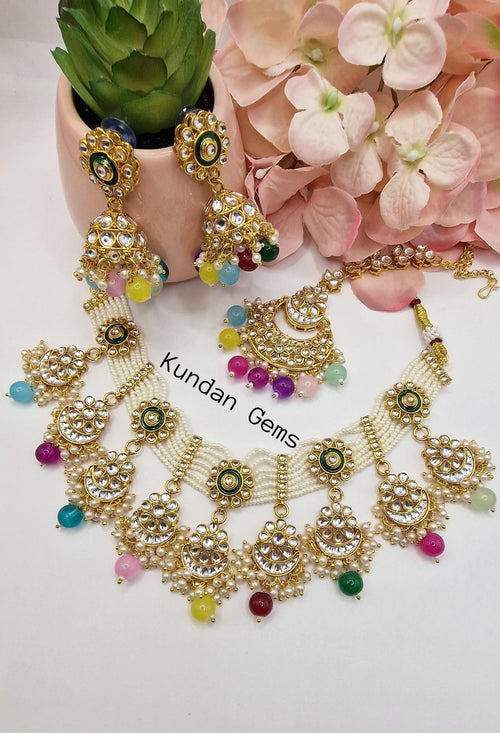 Kundan Droplet Choker Set