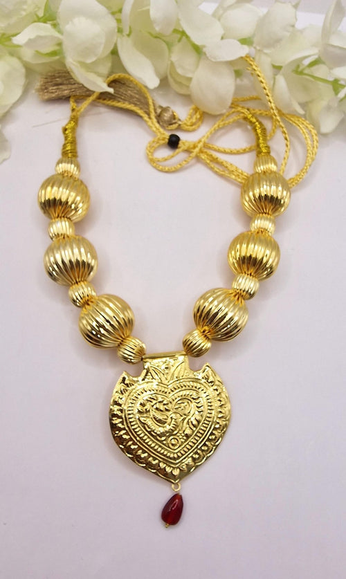 Punjabi Folk Cultural Bhangra Gidha Kaintha Pendant Pink thread necklace