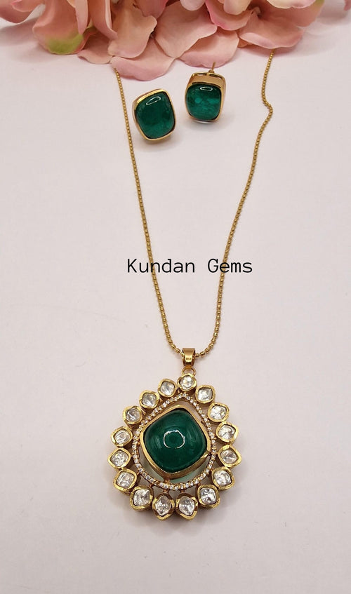 Moissanite & Doublet Stone Pendent Set