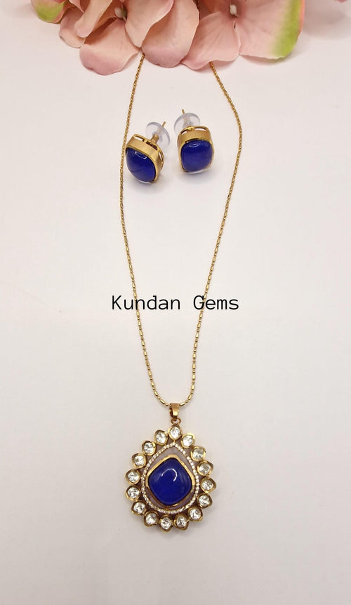 Moissanite & Doublet Stone Pendent Set