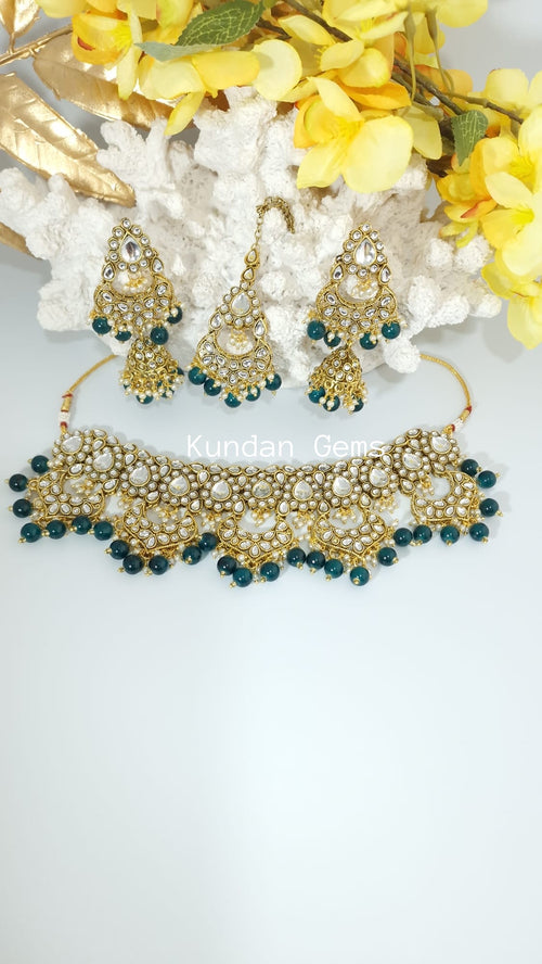 Kundan peacock collar style set
