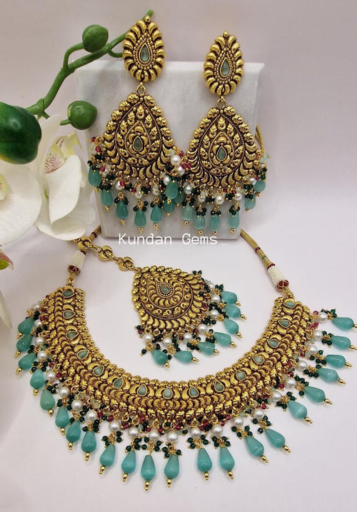 Handmade Gold Necklace Set