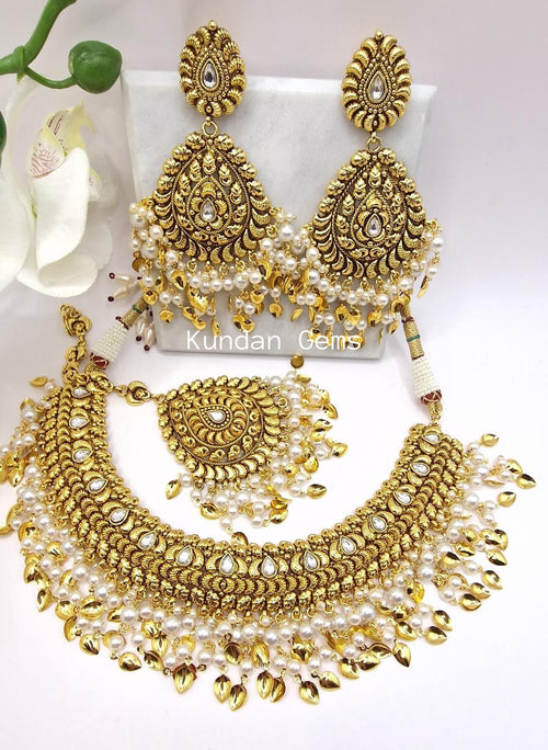 Handmade Gold Necklace Set