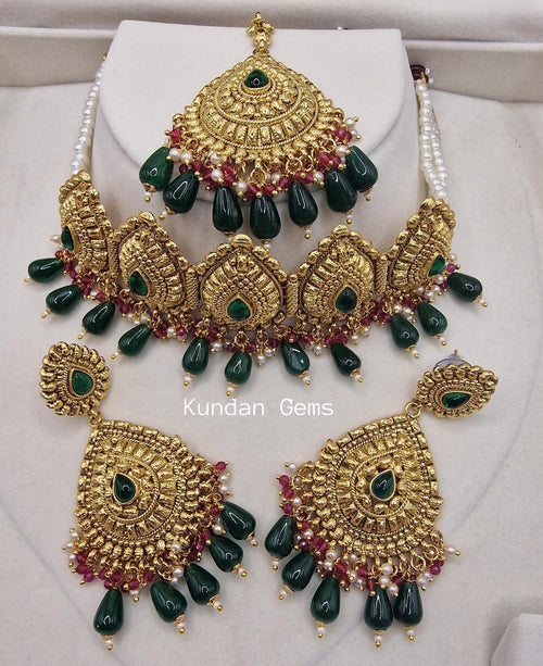 Handmade Green & Ruby Choker Set