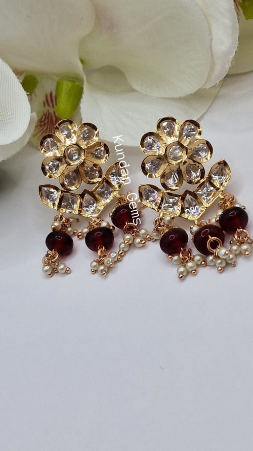Uncut Kundan Small Stud Earrings