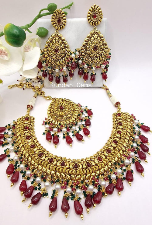 Handmade Gold Necklace Set