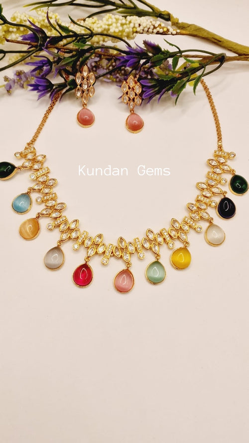 Uncut Kundan Necklace Set
