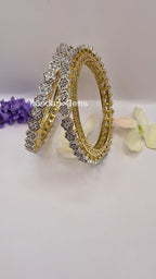 Gold polish Kade Pair