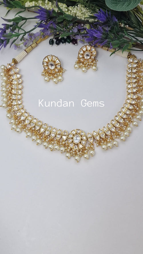 Uncut Kundan Slim Line Necklace Set