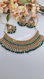 Bottle Green Necklace Set