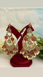 Hot pink earrings with sahare
