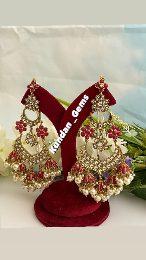 Hot pink earrings with sahare