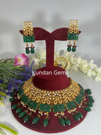 Green Kundan Collar Style Choker